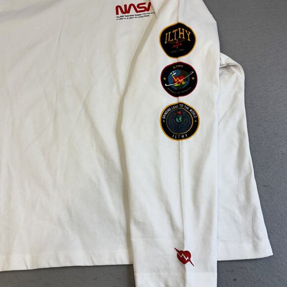 Ilthy NASA Total Solar Eclipse Shirt Medium Unisex White 2024 Rare Space X Moon - Picture 6 of 9